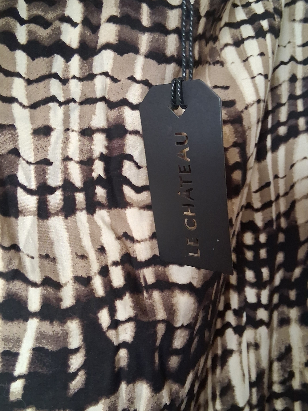 Le Château Abstract Print Maxi Skirt Front Slit NWT M - Picture 6 of 6